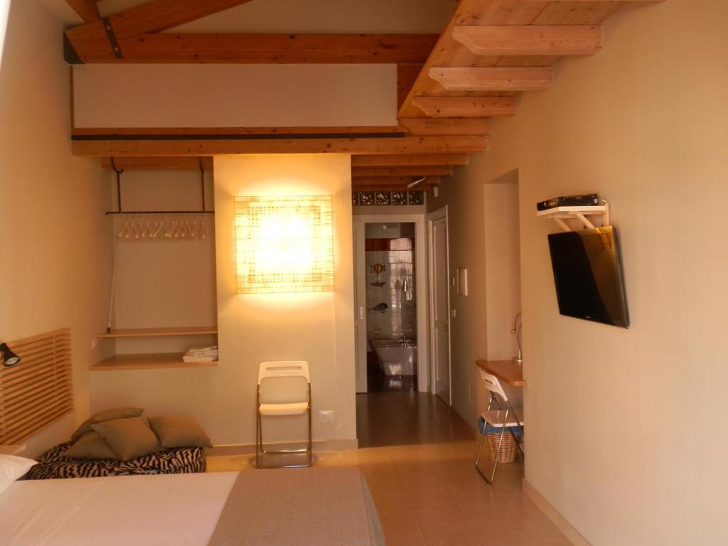B&B Re Umberto Milazzo Szoba fotó